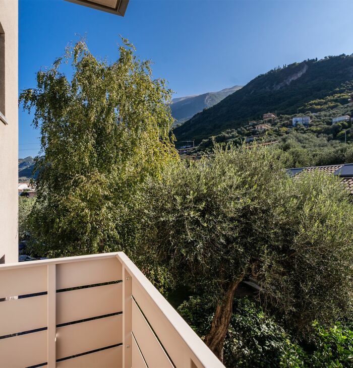 Matrimoniale con balcone | Semplicità e comfort