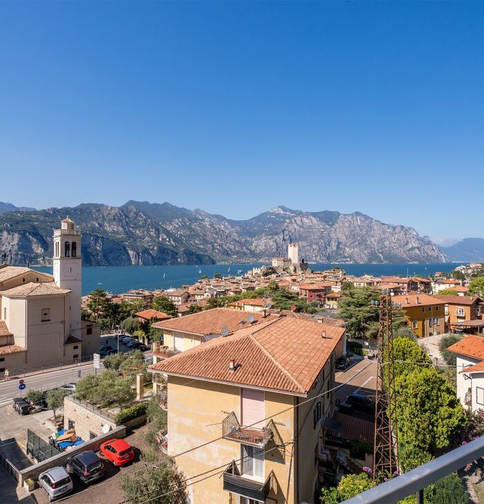 Junior Suite Deluxe con balcone e vista lago | Design e atmosfera