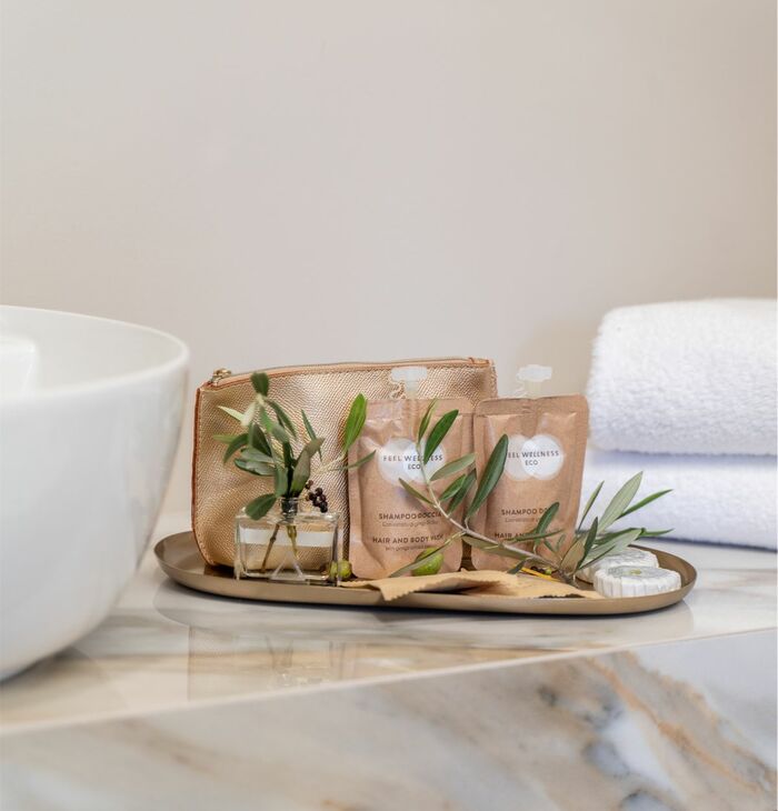 Suite con balcone | La tua suite sul lago